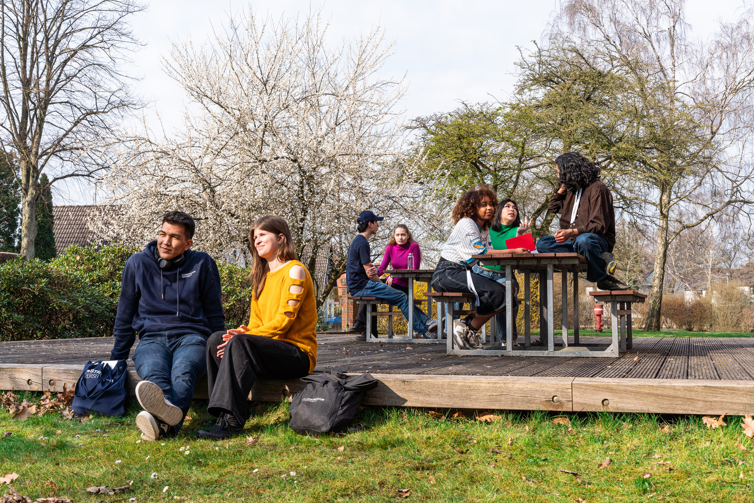 Group of students at Constructor University