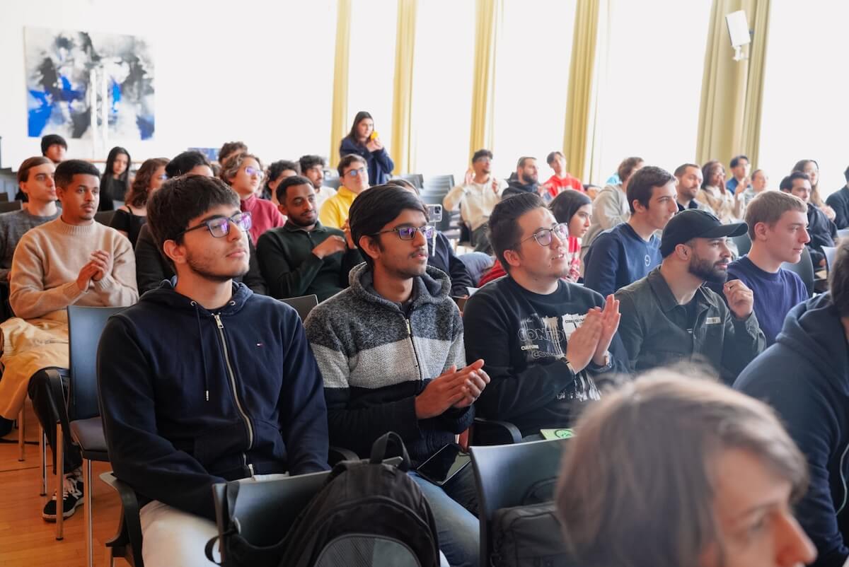 Constructor_GenAI_Hackathon_Image_1