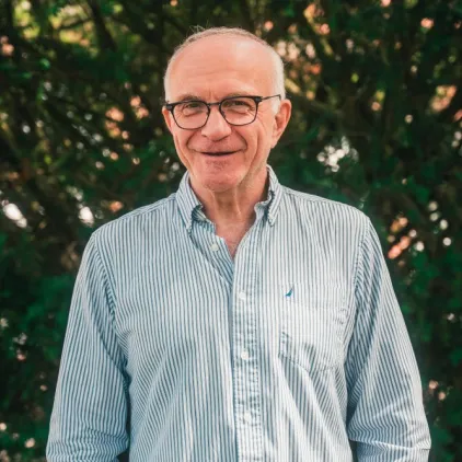 Professor Isak Frumin