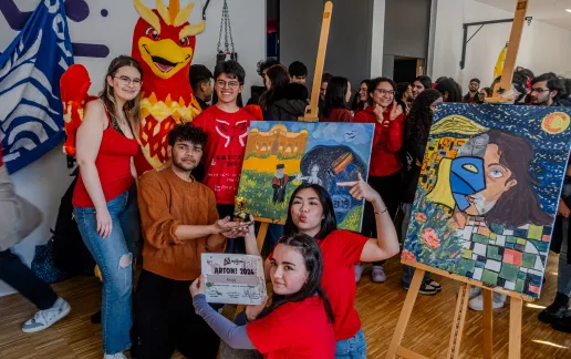 Canvas Painting at ArtOn