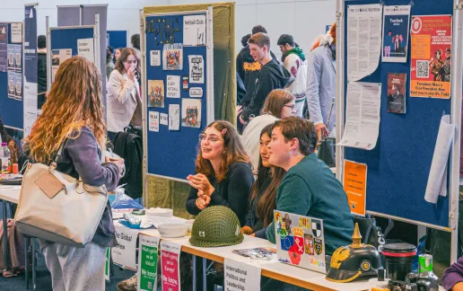 Students attending the Club Fair at Constructor University