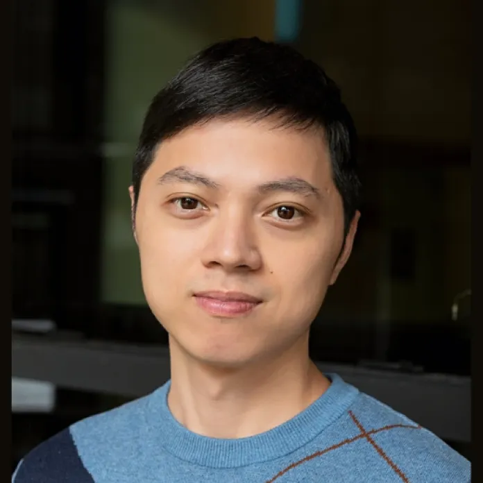 Xianxin Guo