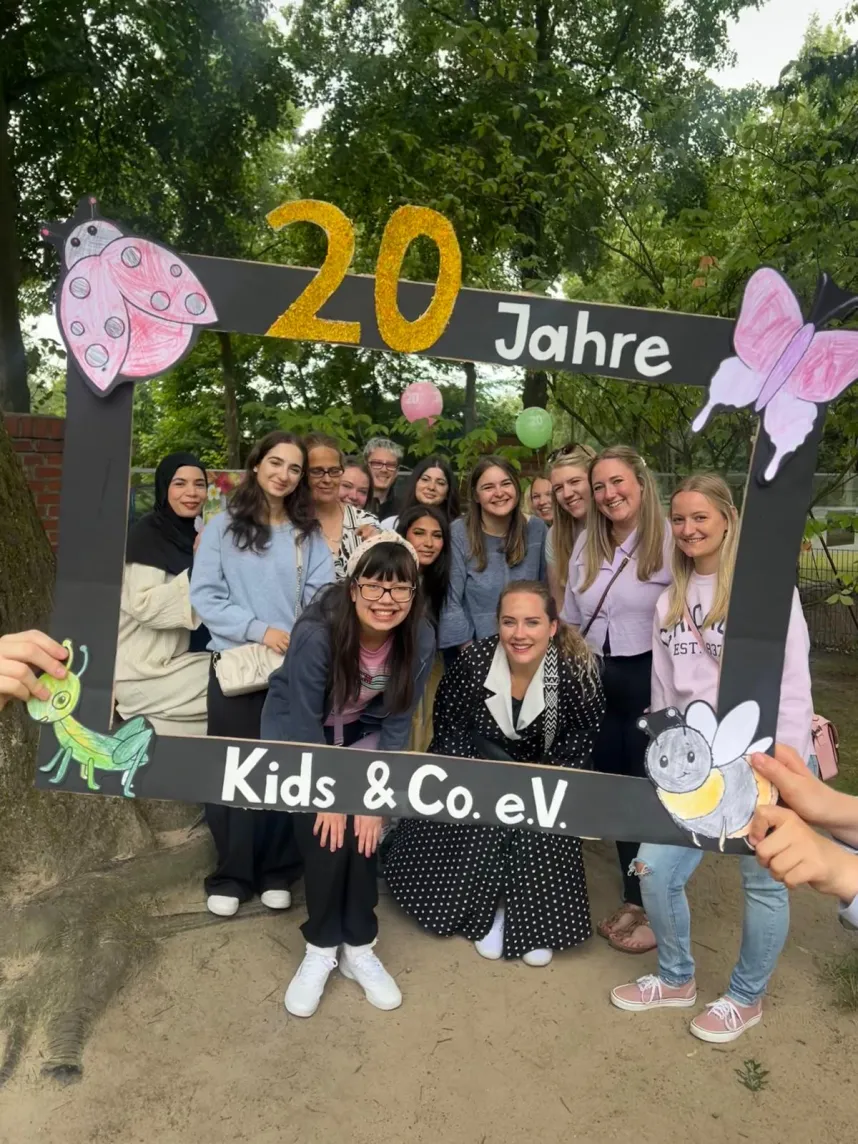 All smiles! 20 years of Kids & C>O at Constructor University