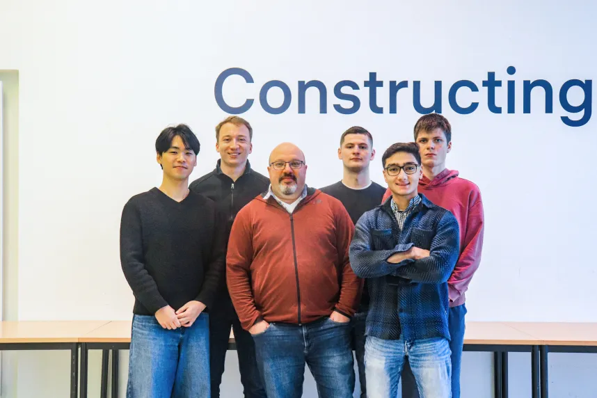 Professor Dr. Giuseppe Thadeu Freitas de Abreu (centre) and the Project QUBYSM team at Constructor University.