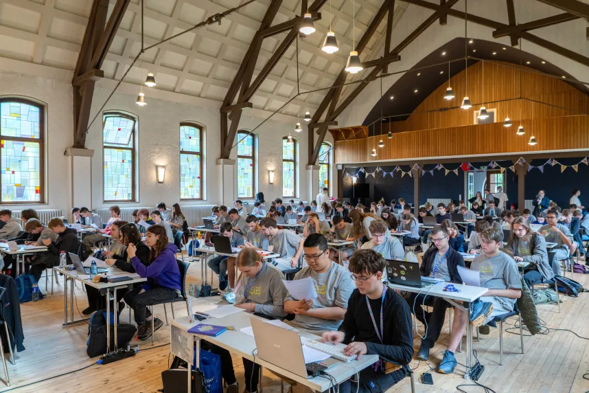 Der Campus der Constructor University in Bremen verwandelte sich während des ACTS-Sommercamps in einen globalen Knotenpunkt für talentierte Nachwuchsprogrammierer.