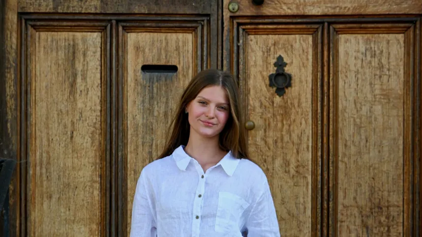 2024 Alumni Jana Hofmann is helping advance the field of Nanophotonics while completing her PhD at Cambridge University.