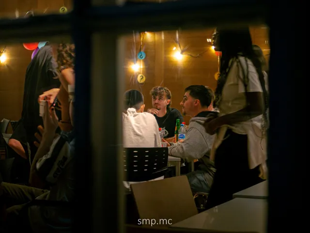 Quiz Night at Constructor University